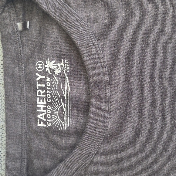Faherty Cloud Cotton Mens Medium Gray Long Sleeve T-Shirt EUC - Picture 2 of 7